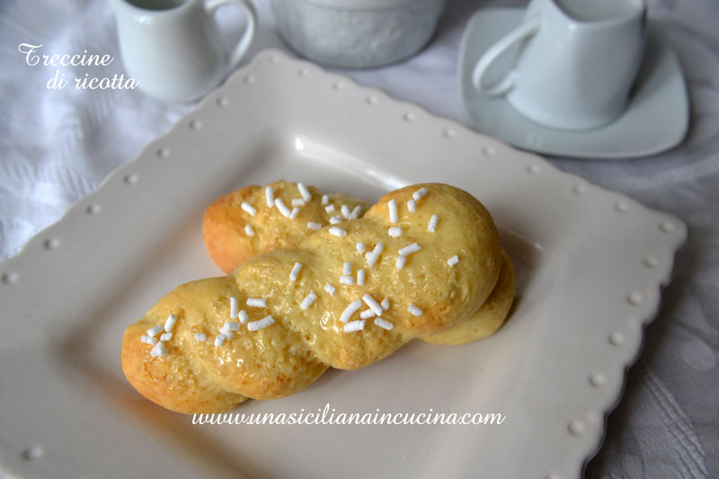 Treccine-di-ricotta Montersino