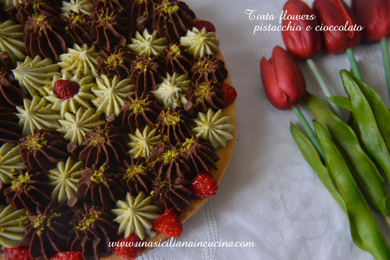 Torta flowers pistacchio cioccolato