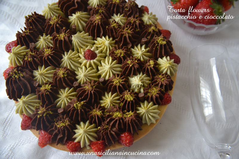 Torta flowers pistacchio cioccolato