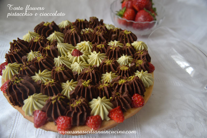 Torta flowers pistacchio cioccolato