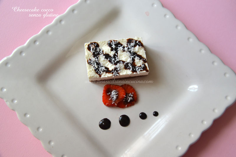 Cheesecake cocco senza glutine Cheesecake cocco senza glutine