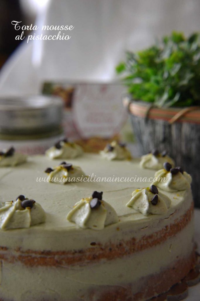 Torta-mousse-al-pistacchio