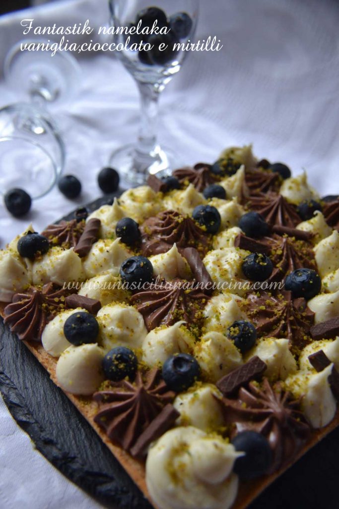 Fantastik-namelaka-vaniglia,cioccolato-e-mirtilli