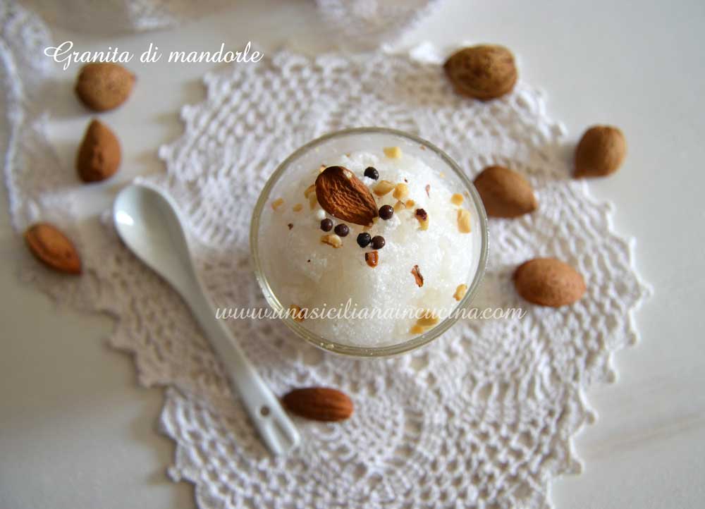 Granita di mandorle