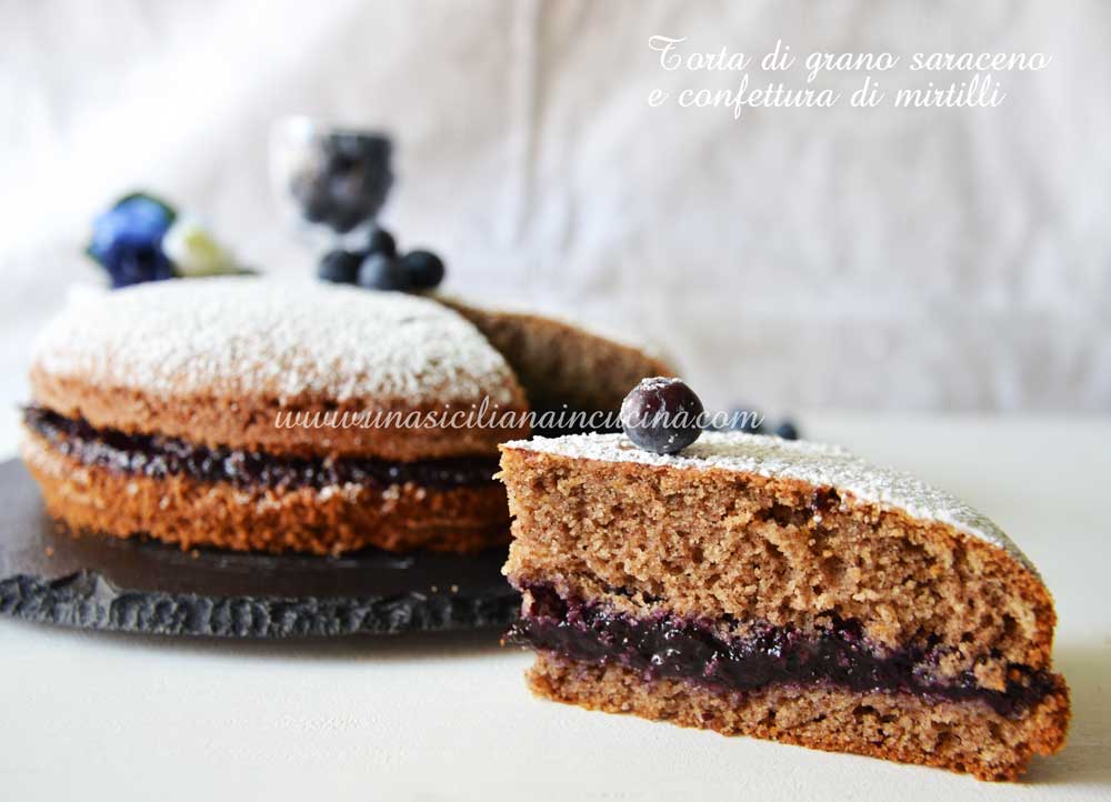 Torta di grano saraceno e confettura mirtilli