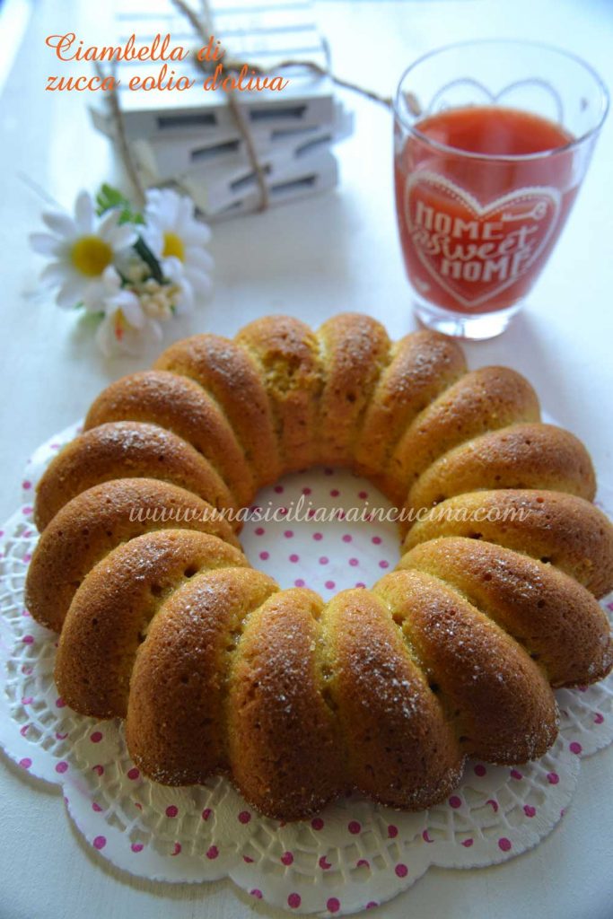 Ciambella di zucca e olio di oliva Ciambella di zucca e olio di oliva