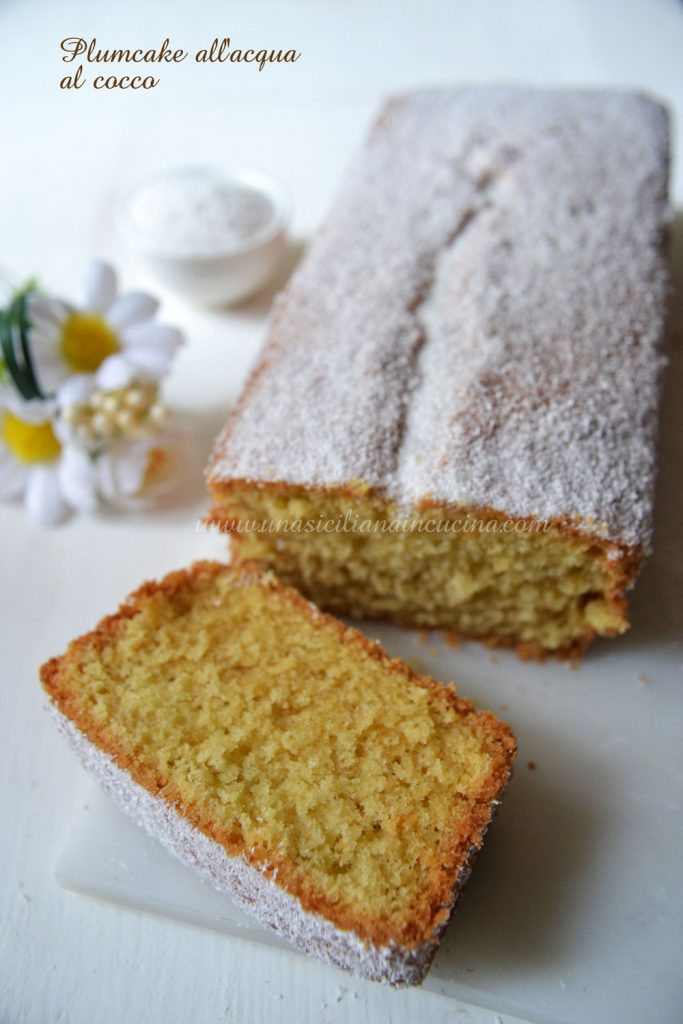 Plumcake al cocco olio e acqua Plumcake al cocco olio e acqua