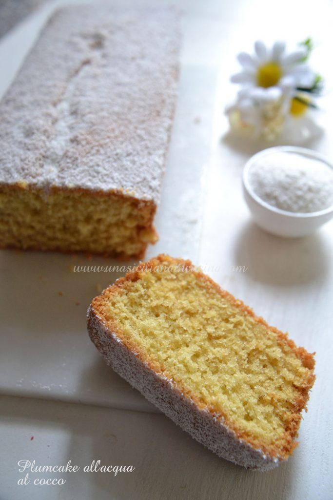 Plumcake al cocco olio e acqua Plumcake al cocco olio e acqua