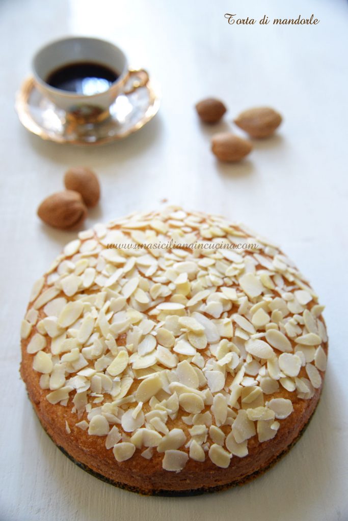 Torta di mandorle siciliane Torta di mandorle siciliane