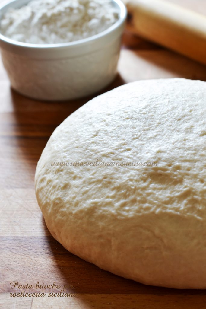 Pasta brioche per rosticceria siciliana