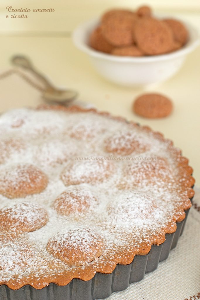 Crostata amaretti e ricotta Crostata amaretti e ricotta